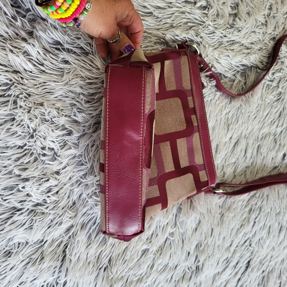 Nine West Handbag - Picture 3 of 12